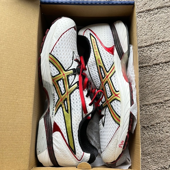 ASICS men’s size 91/2 gel day racer 8. Worn in race day 26.2 - Picture 1 of 10